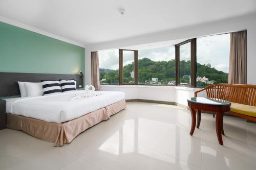 room detail thumbnail 0