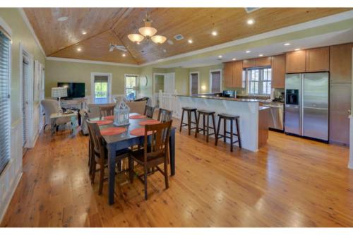 Magnolia Cottages By The Sea- 113 Patina by Florida Star Vacations - image 5