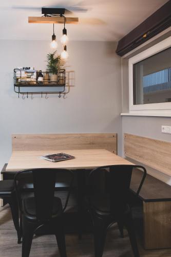 Létesítmények, Das Schlafwerk Stuttgart-Nord -SELF-CHECK IN - keine Rezeption-LowBudget-cashless in Korntal-Münchingen