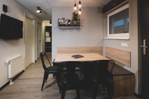 A szálláshely kívülről, Das Schlafwerk Stuttgart-Nord -SELF-CHECK IN - keine Rezeption-LowBudget-cashless in Korntal-Münchingen