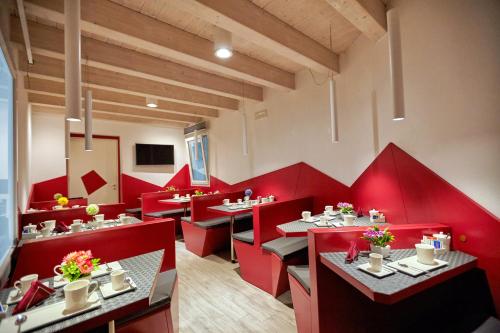 Hospitality Hotel - image 11