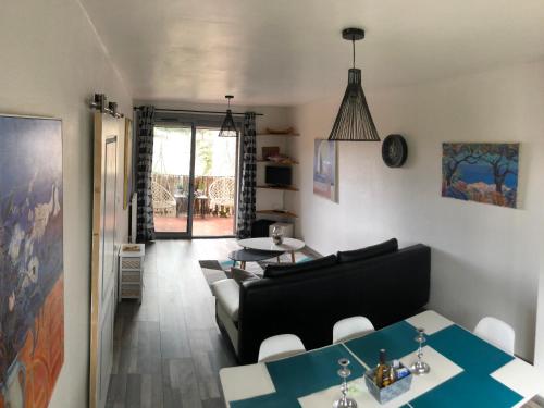 Appartement à 300m du centre et des plages