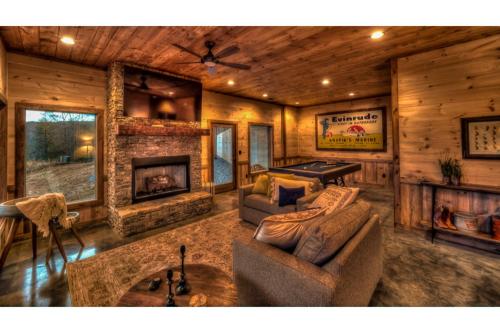 Banley Ridge by Escape to Blue Ridge - image 2