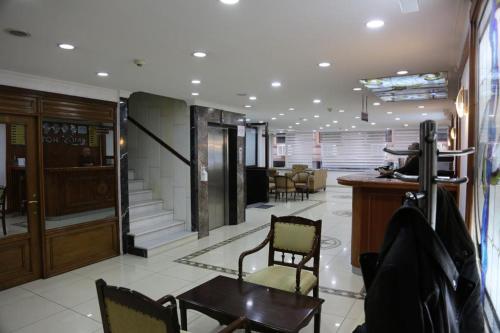 EMOS HOTEL - main image
