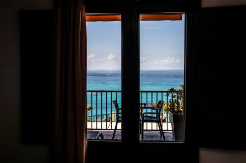 景觀, 羅卡德拉塞納酒店 (Hotel Rocca Della Sena) in 特羅佩亞市中心