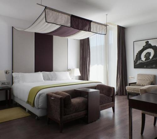 NH Collection Santiago de Compostela in Santiago De Compostela óváros