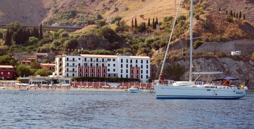 Hotel Lido Mediterranee - image 3
