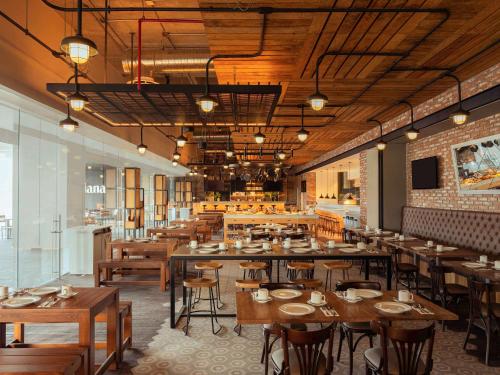 餐廳, 墨西哥城托雷奧諾富特酒店 (Novotel Mexico City Toreo) in 瑙卡爾潘