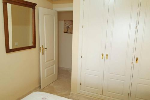 Mountain and sea views 3 bedroom apartment R30