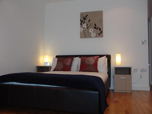 Quay Apartments - image 4