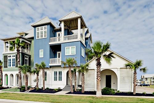 157 Sunrise Ave Home - image 4