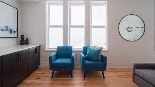 Trendy Downtown Condo - Neat Suites - image 5