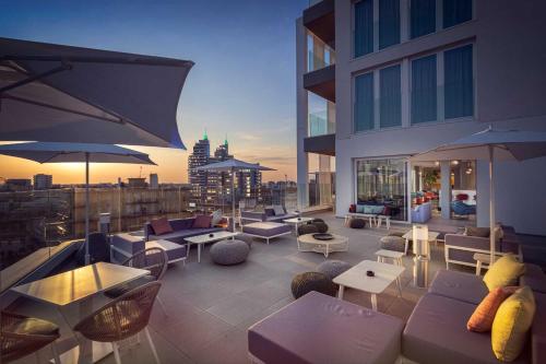J44 Lifestyle Hotel - image 2