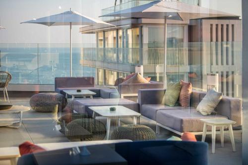 J44 Lifestyle Hotel - image 5