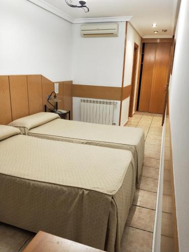 Hostal Maria Ronda - image 4