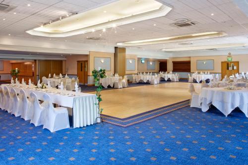 Holiday Inn Newport by IHG