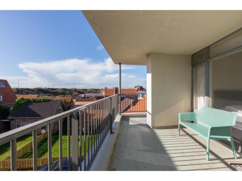  Attractive apartment in the center and at the bottom of the Zoutelande dunes, Ferienwohnung in Zoutelande