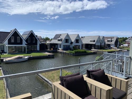 Lovely Holiday Home in Stavoren near Frisian Lakes