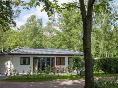 Tidy chalet with dishwasher, surrounded by forest