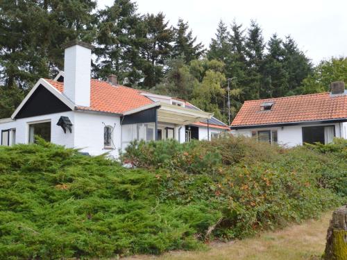  Quaint Mansion in Oploo with Terrace, Unterkunft in Oploo