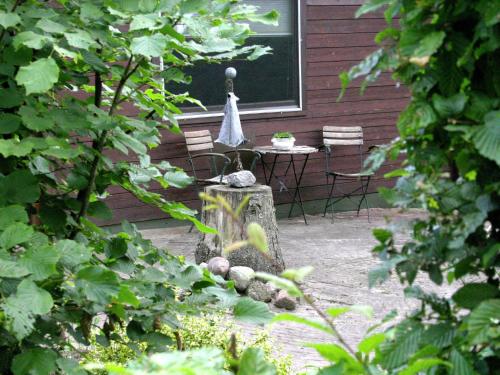 Welcoming chalet with a microwave in the Achterhoek - image 5