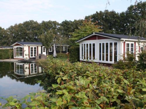 Chalet Buitenplaats Holten 1 in Rijssen