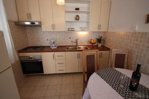 BRNIC 2, Jadranovo (fotografie 9)