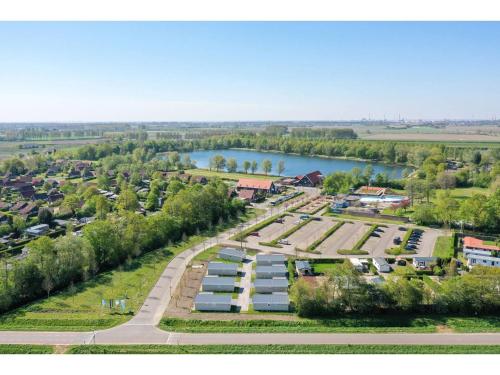 Brand new chalet, 10 minutes from the Oosterschelde