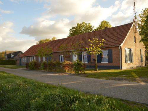 Exterior view, Detached holiday home in North Limburg with enclosed garden in Ospel