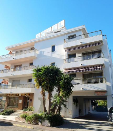 Hôtel Restaurant Brasilia - Hôtel - Cagnes-sur-Mer