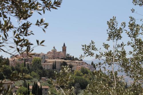  Residenza Sant'Emiliano, Pension in Trevi