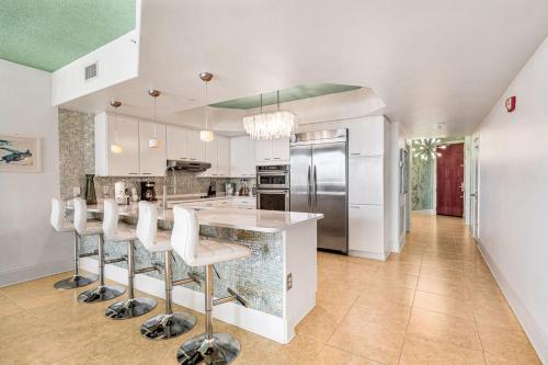 Kitchen, Caribe 213B in Orange Beach (AL)