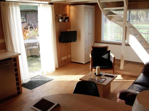 Holiday home for two people at a peaceful central location in Heiloo near Egmond in Heiloo