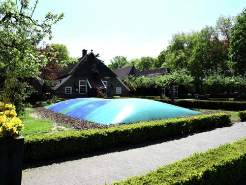 Cozy holiday home with a dishwasher near Zwolle - main image