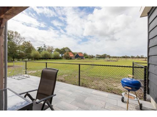 Wonderfully quiet location in the polder pets allowed close to the beach