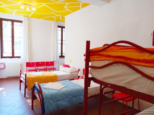 Chambre partagée, pour femmes, 6 personnes