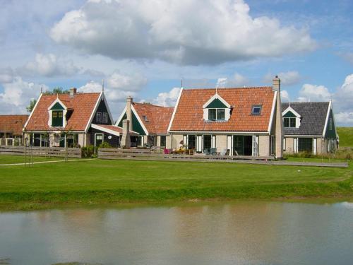 Nice villa in Wieringer style near the Wadden Sea - image 4