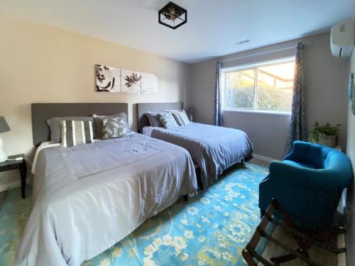 Apartment at Floras Lake Getaway detail