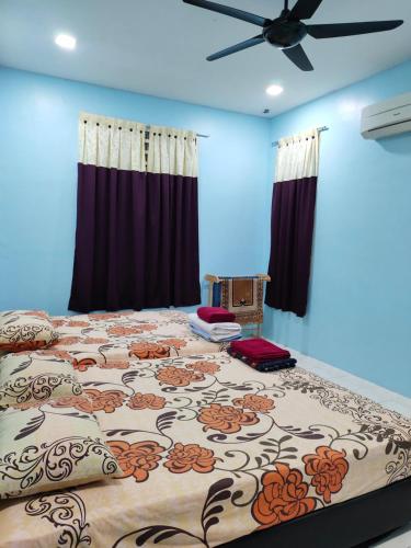 Hazim Homestay Pakej 1 photo 4