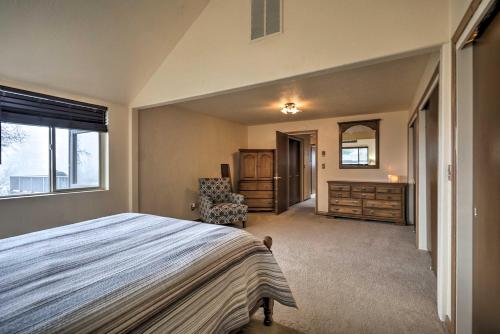 Ashland Home with Fire Pit - 7 Mi to Downtown! - image 8