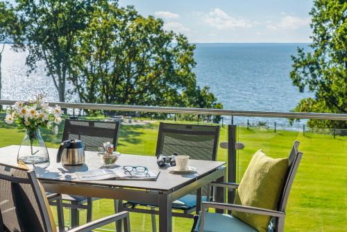 . Appartement "Mondstein" mit Penthouseflair - Oase am Haff