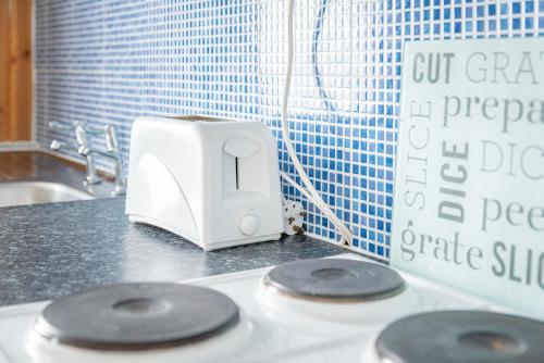 Sandpiper Holiday Apartments - image 4