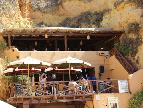 Fantastica Casa com 4 Quartos na Prainha