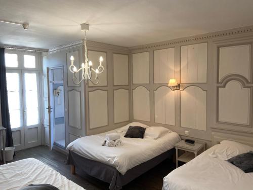 Chambre avec 2 lits, familiale, salle de bain privée