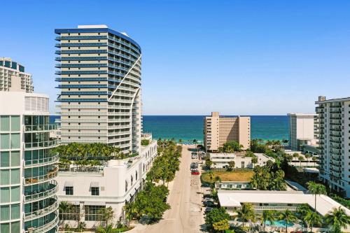 Fort Lauderdale Yacht and Beach Club 209 - image 4