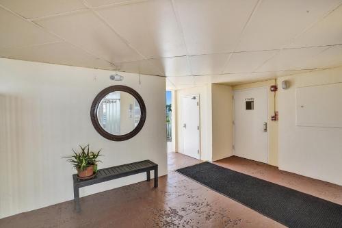 Fort Lauderdale Yacht and Beach Club 209 - image 3