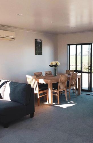 A Place in the Paddock in Matamata