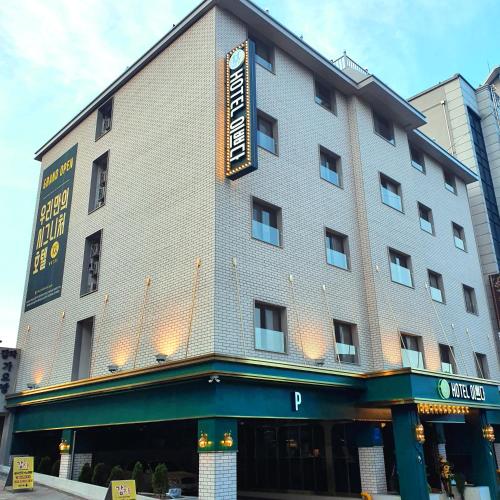 hotel photo