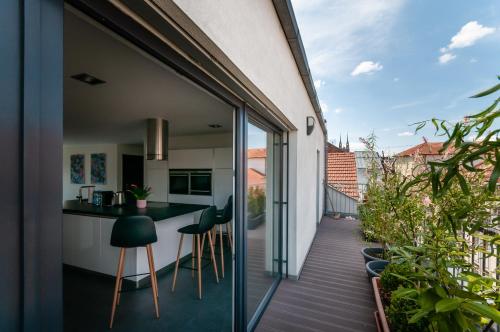 Superior Apartment image 10