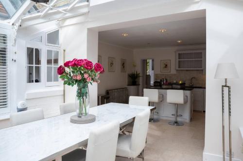 Rose Cottage - image 12